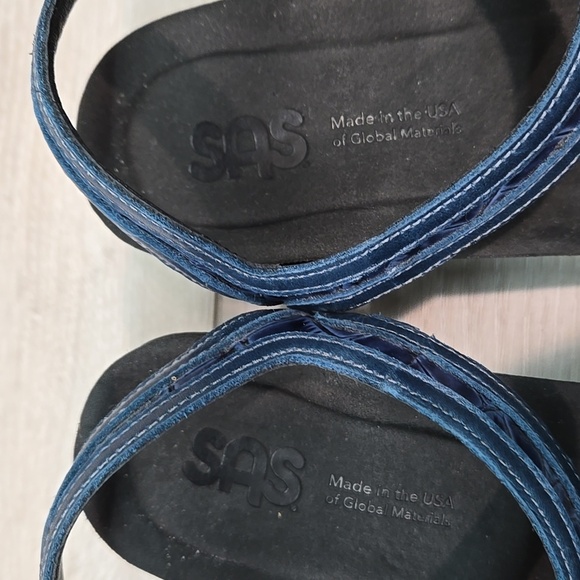 SAS Women's Blue Sandals with Silver Buckles Leather Wedge Shoes Sz 9.5M - Picture 4 of 11